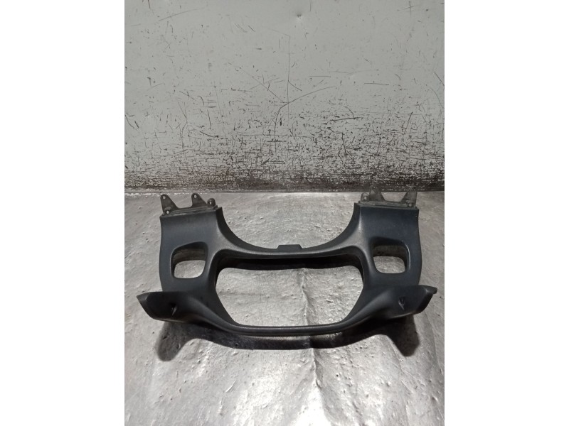 Recambio de moldura para honda st st 1100 pan european (sc26) referencia OEM IAM   