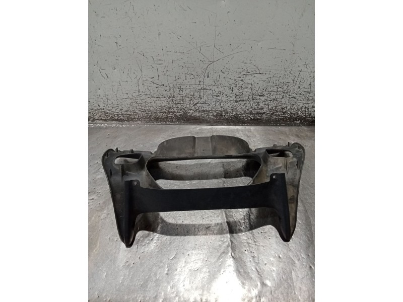 Recambio de moldura para honda st st 1100 pan european (sc26) referencia OEM IAM   