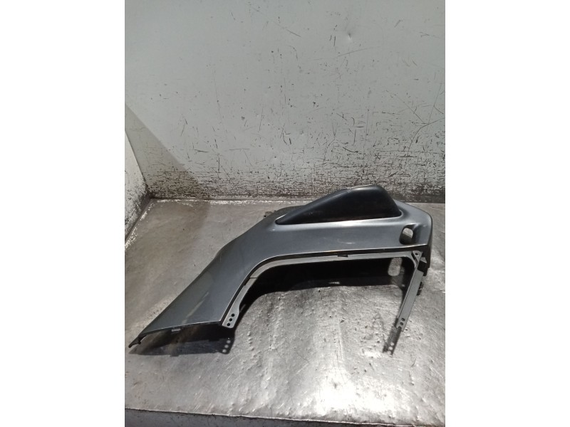 Recambio de moldura para honda st st 1100 pan european (sc26) referencia OEM IAM   DERECHO