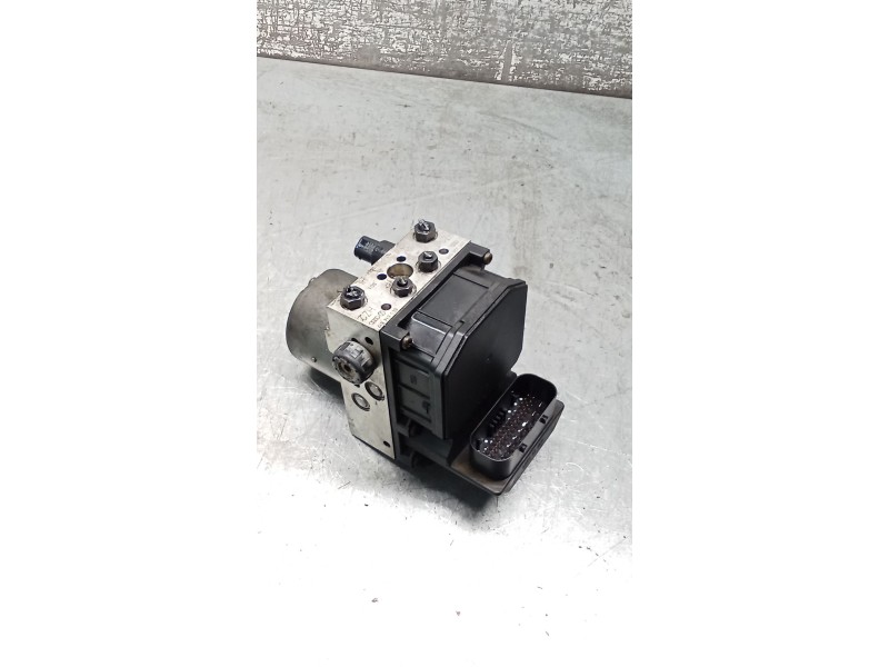 Recambio de abs para audi a4 b6 (8e2) 2.0 referencia OEM IAM 026595011 0265225048 8E0614617