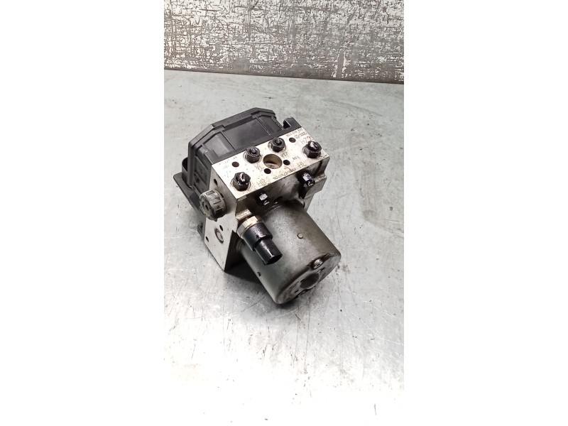 Recambio de abs para audi a4 b6 (8e2) 2.0 referencia OEM IAM 026595011 0265225048 8E0614617