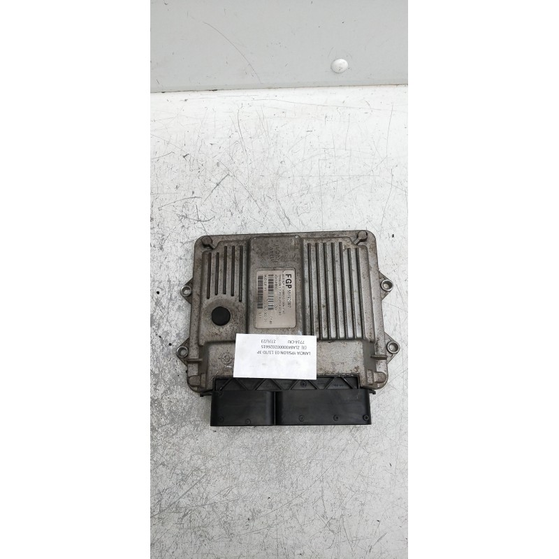 Recambio de centralita motor uce para lancia ypsilon (101) 1.3 16v multijet argento referencia OEM IAM 55192097 7160000701 