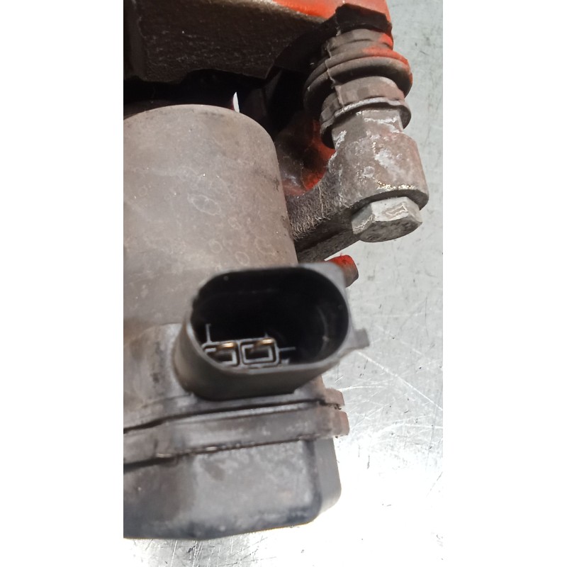 Recambio de pinza freno trasera izquierda para audi a4 ber. (b8) s line sportpaket / plus referencia OEM IAM 32347485 TRW ELECTR