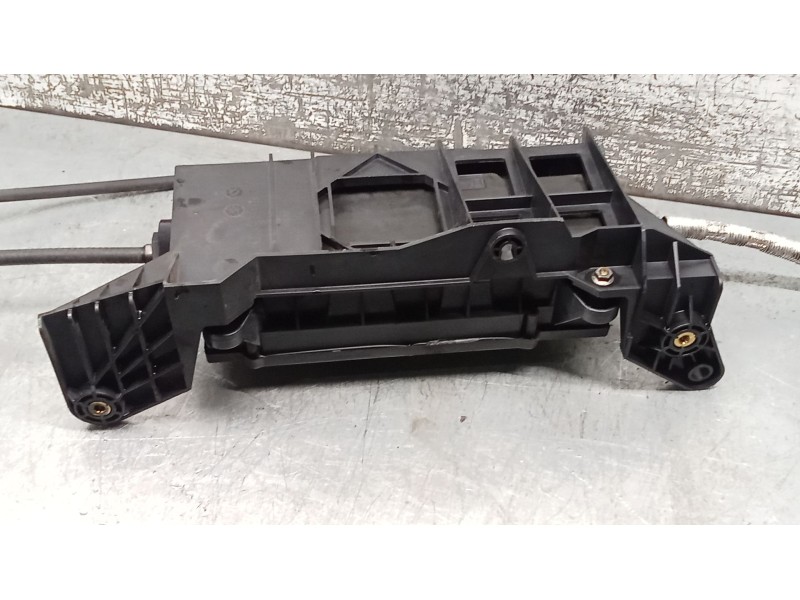 Recambio de freno de mano electrico para renault grand scénic ii (jm0/1_) 1.9 dci (jm14) referencia OEM IAM 8200450852A  VER FOT