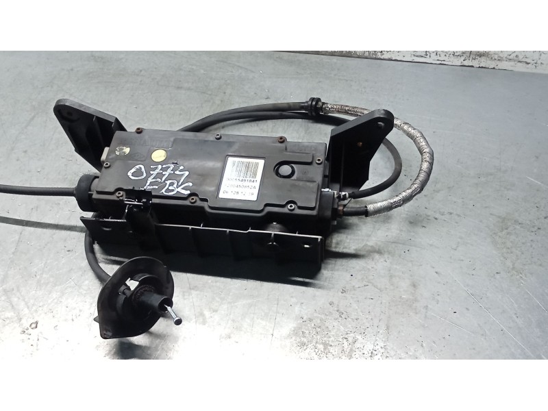 Recambio de freno de mano electrico para renault grand scénic ii (jm0/1_) 1.9 dci (jm14) referencia OEM IAM 8200450852A  VER FOT