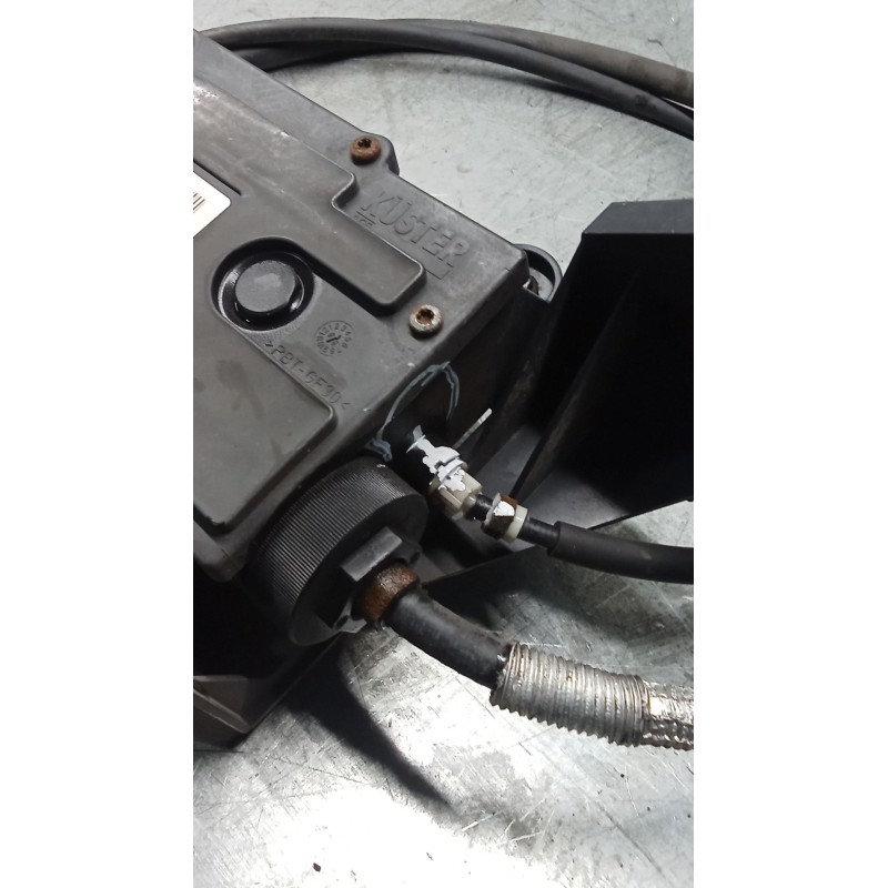 Recambio de freno de mano electrico para renault grand scénic ii (jm0/1_) 1.9 dci (jm14) referencia OEM IAM 8200450852A  VER FOT