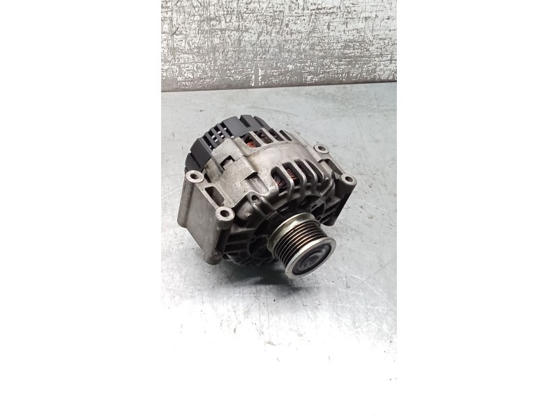 Recambio de alternador para audi a4 b6 (8e2) 2.0 referencia OEM IAM 06B903016AF SG14B016 140A