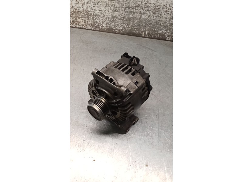 Recambio de alternador para mercedes-benz clase b sports tourer (w245) b 200 cdi (245.208) referencia OEM IAM A6401540502 254357