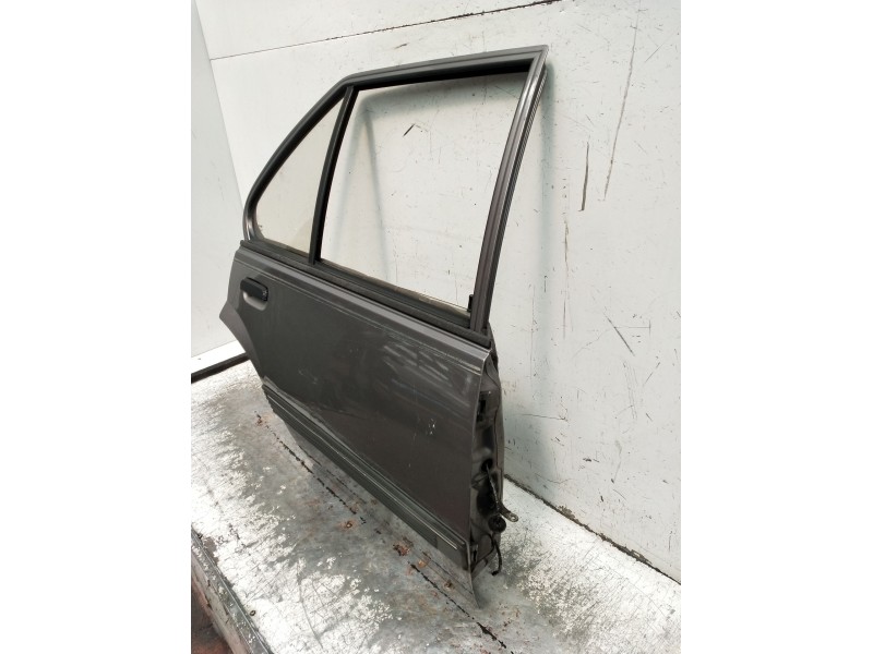 Recambio de puerta trasera derecha para opel ascona c (j82) 2.0 i cat (f11, m11, f68, m68) referencia OEM IAM  4P 1986