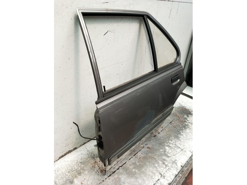 Recambio de puerta trasera izquierda para opel ascona c (j82) 2.0 i cat (f11, m11, f68, m68) referencia OEM IAM  4P 1986