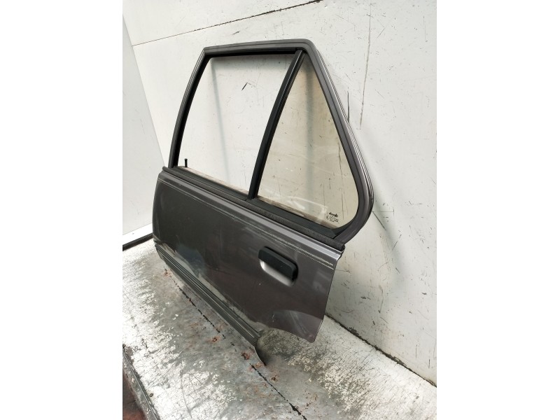Recambio de puerta trasera izquierda para opel ascona c (j82) 2.0 i cat (f11, m11, f68, m68) referencia OEM IAM  4P 1986