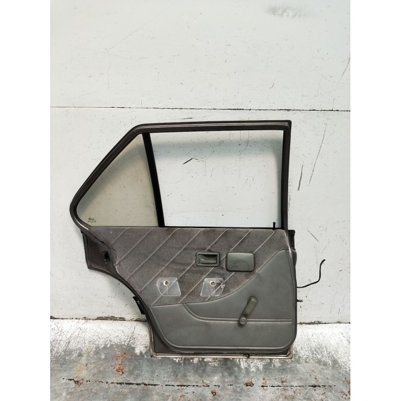 Recambio de puerta trasera izquierda para opel ascona c (j82) 2.0 i cat (f11, m11, f68, m68) referencia OEM IAM  4P 1986