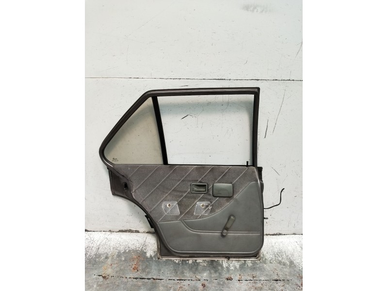 Recambio de puerta trasera izquierda para opel ascona c (j82) 2.0 i cat (f11, m11, f68, m68) referencia OEM IAM  4P 1986