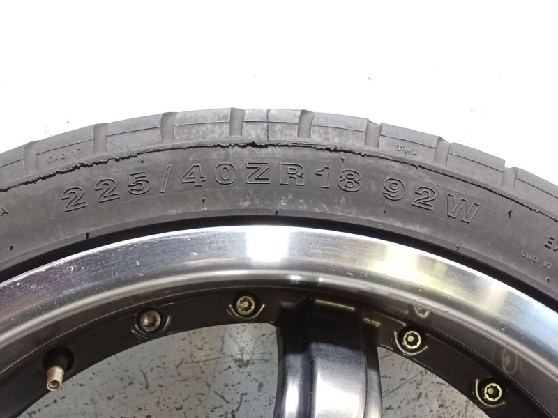 Recambio de juego llantas para mercedes-benz clase c (w206) c 200 d (206.003) referencia OEM IAM 225/40 R18 92W VER FOTOS 