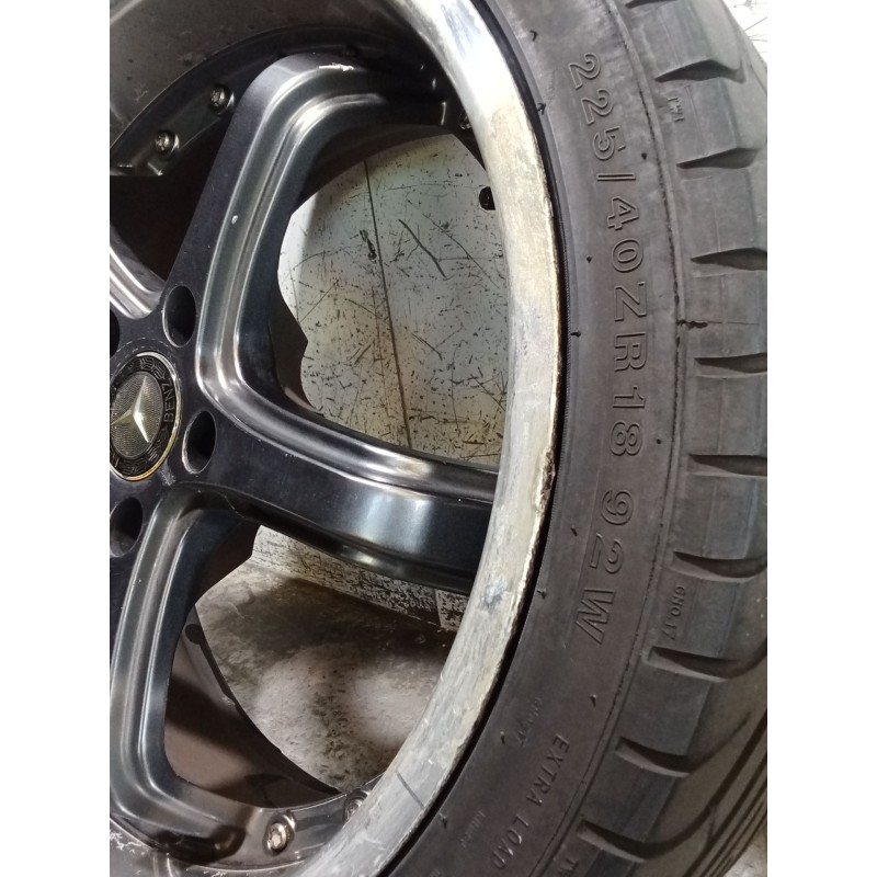 Recambio de juego llantas para mercedes-benz clase c (w206) c 200 d (206.003) referencia OEM IAM 225/40 R18 92W VER FOTOS 