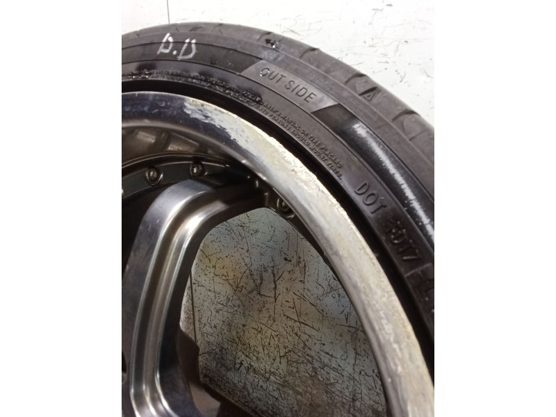 Recambio de juego llantas para mercedes-benz clase c (w206) c 200 d (206.003) referencia OEM IAM 225/40 R18 92W VER FOTOS 
