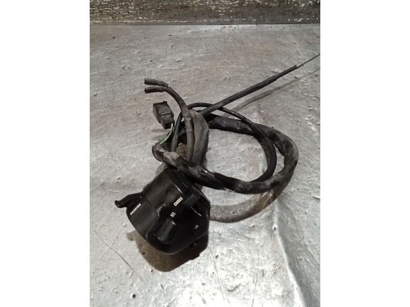 Recambio de piña luces izquierda para honda st st 1100 pan european (sc26) referencia OEM IAM   MANDO LUCES