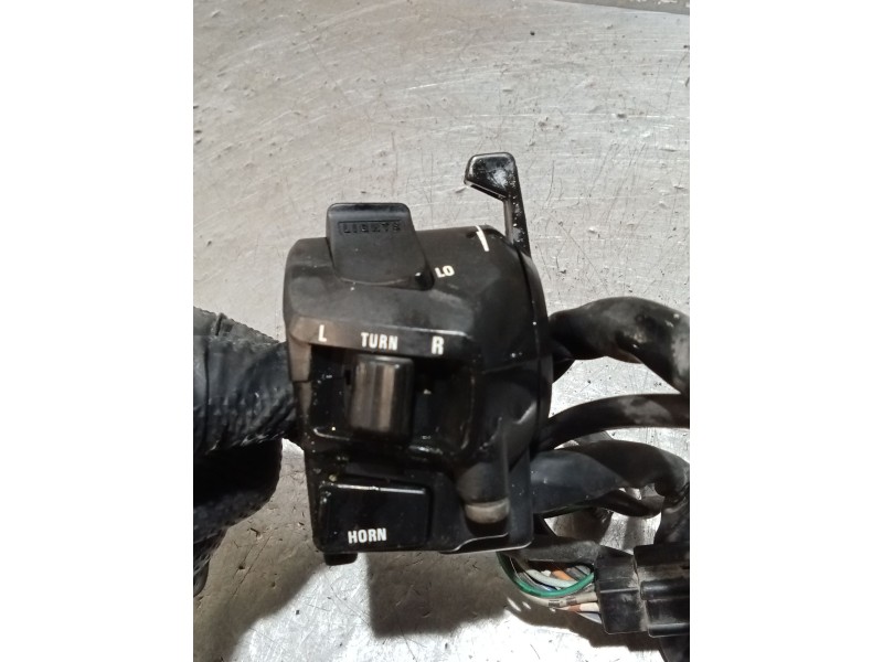 Recambio de piña luces izquierda para honda st st 1100 pan european (sc26) referencia OEM IAM   MANDO LUCES