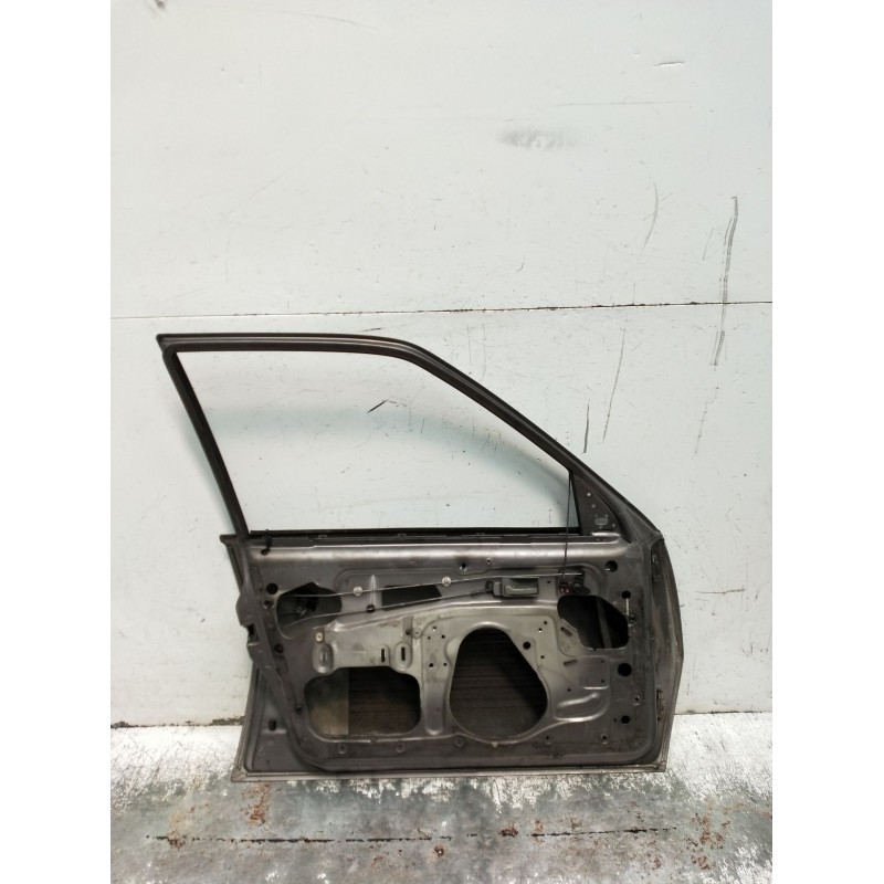 Recambio de puerta delantera izquierda para opel ascona c (j82) 2.0 i cat (f11, m11, f68, m68) referencia OEM IAM  4P 1986