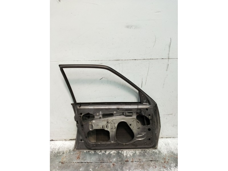 Recambio de puerta delantera izquierda para opel ascona c (j82) 2.0 i cat (f11, m11, f68, m68) referencia OEM IAM  4P 1986