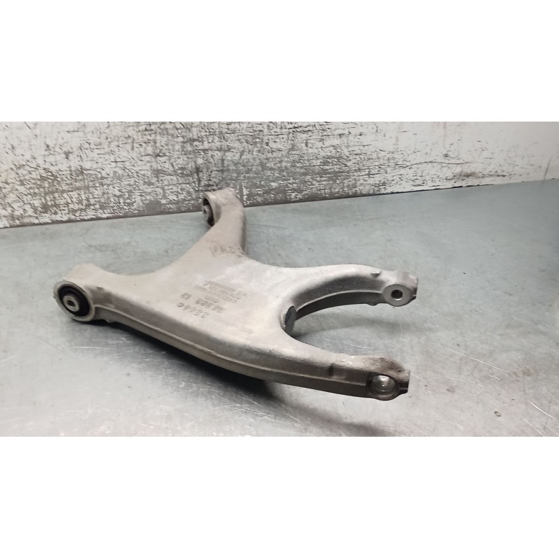 Recambio de brazo suspension inferior trasero izquierdo para audi a4 ber. (b8) s line sportpaket / plus referencia OEM IAM 8K050