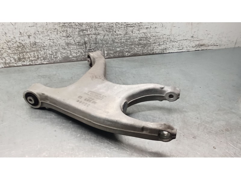Recambio de brazo suspension inferior trasero izquierdo para audi a4 ber. (b8) s line sportpaket / plus referencia OEM IAM 8K050