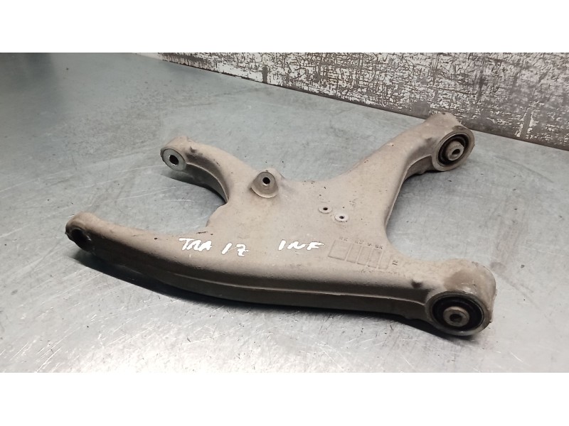Recambio de brazo suspension inferior trasero izquierdo para audi a4 ber. (b8) s line sportpaket / plus referencia OEM IAM 8K050