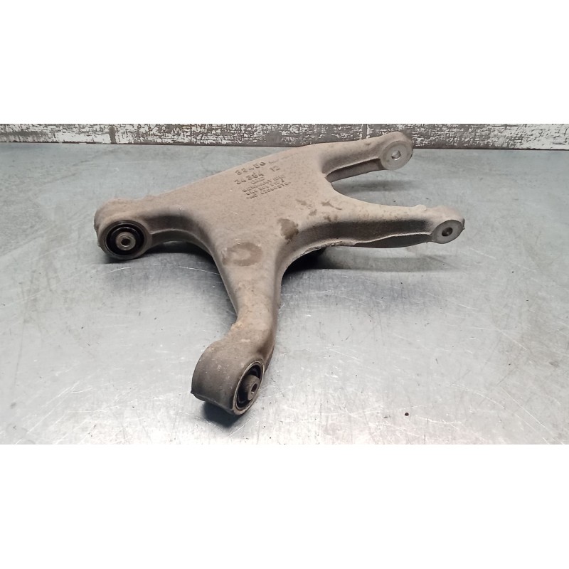 Recambio de brazo suspension inferior trasero derecho para audi a4 ber. (b8) s line sportpaket / plus referencia OEM IAM 8K05053