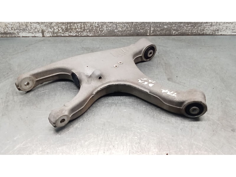 Recambio de brazo suspension inferior trasero derecho para audi a4 ber. (b8) s line sportpaket / plus referencia OEM IAM 8K05053