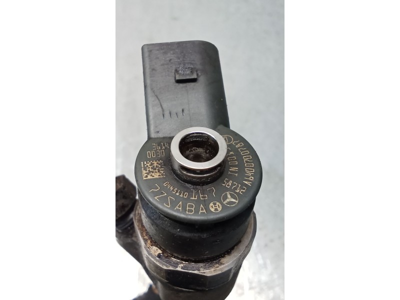 Recambio de inyector para mercedes-benz clase b sports tourer (w245) b 200 cdi (245.208) referencia OEM IAM A6400700787 04451101