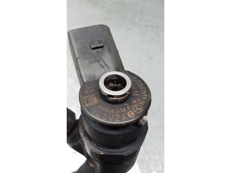 Recambio de inyector para mercedes-benz clase b sports tourer (w245) b 200 cdi (245.208) referencia OEM IAM A6400700787 04451101