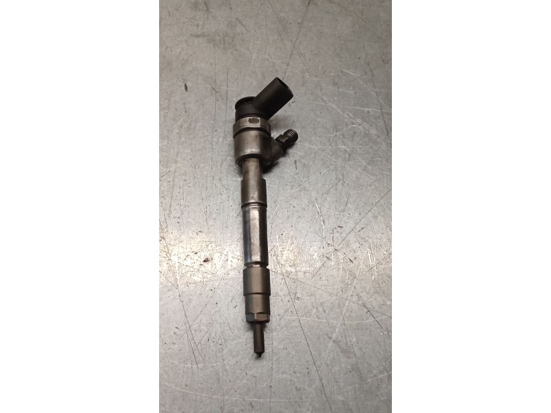 Recambio de inyector para mercedes-benz clase b sports tourer (w245) b 200 cdi (245.208) referencia OEM IAM A6400700787 04451101