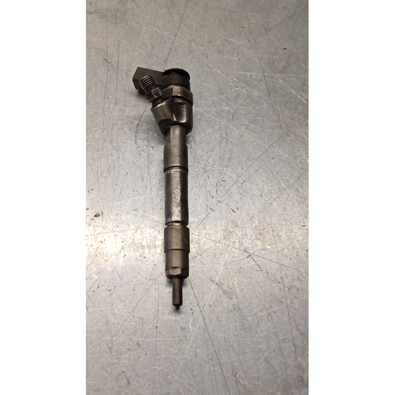 Recambio de inyector para mercedes-benz clase b sports tourer (w245) b 200 cdi (245.208) referencia OEM IAM A6400700787 04451101