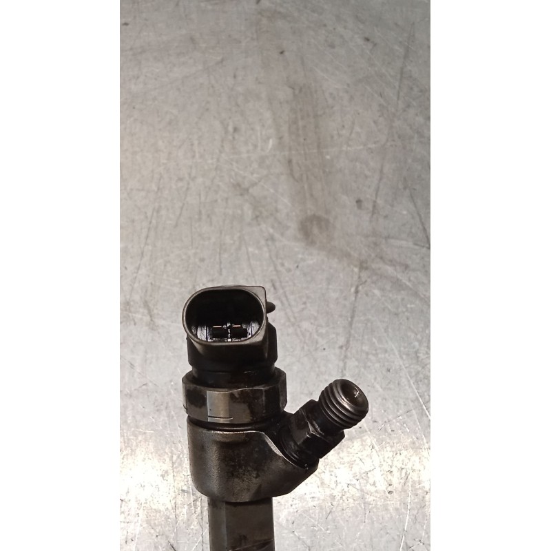 Recambio de inyector para mercedes-benz clase b sports tourer (w245) b 200 cdi (245.208) referencia OEM IAM A6400700787 04451101