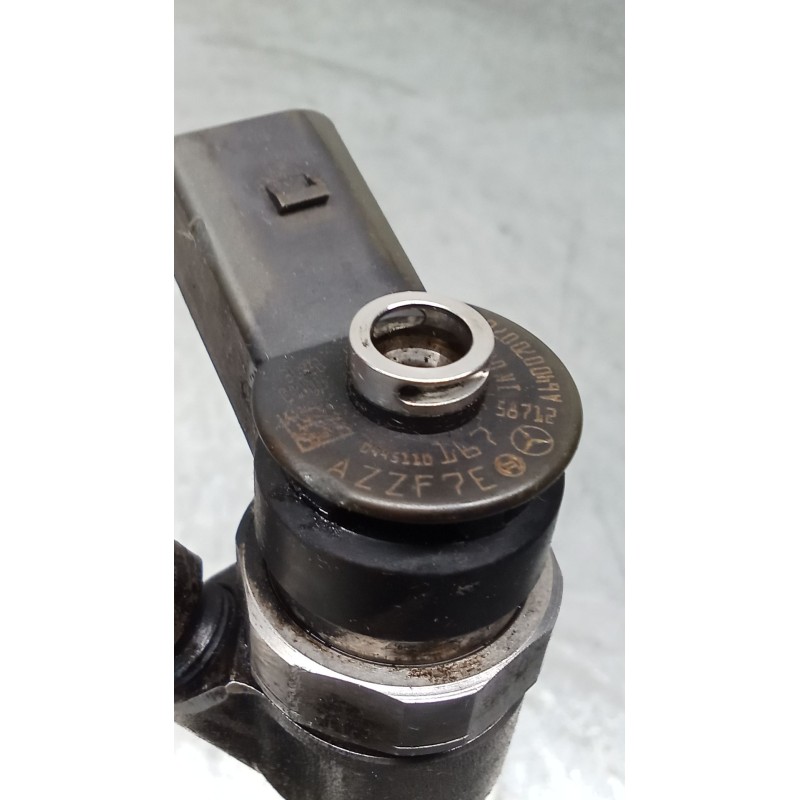 Recambio de inyector para mercedes-benz clase b sports tourer (w245) b 200 cdi (245.208) referencia OEM IAM A6400700787 04451101