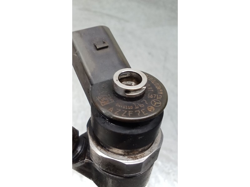 Recambio de inyector para mercedes-benz clase b sports tourer (w245) b 200 cdi (245.208) referencia OEM IAM A6400700787 04451101