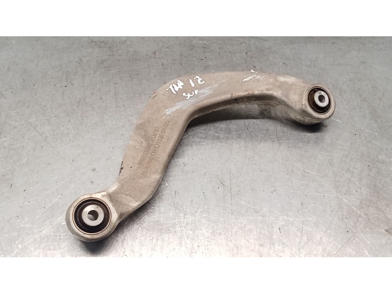 Recambio de brazo suspension superior trasero izquierdo para audi a4 ber. (b8) s line sportpaket / plus referencia OEM IAM 8K050