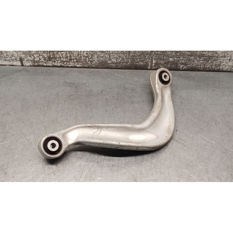 Recambio de brazo suspension superior trasero izquierdo para audi a4 ber. (b8) s line sportpaket / plus referencia OEM IAM 8K050