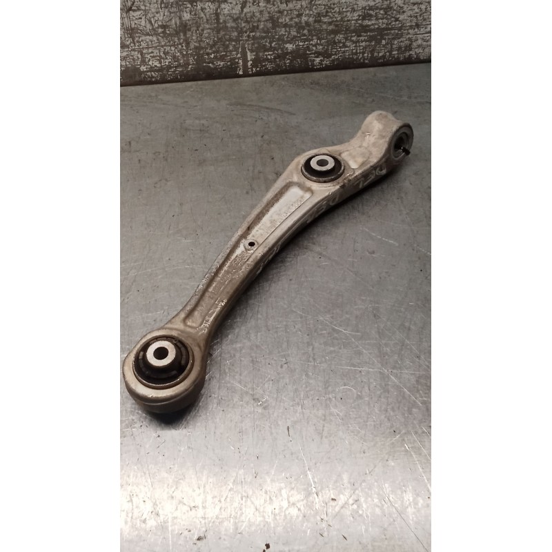 Recambio de brazo suspension inferior delantero derecho para audi a4 ber. (b8) s line sportpaket / plus referencia OEM IAM 8K040
