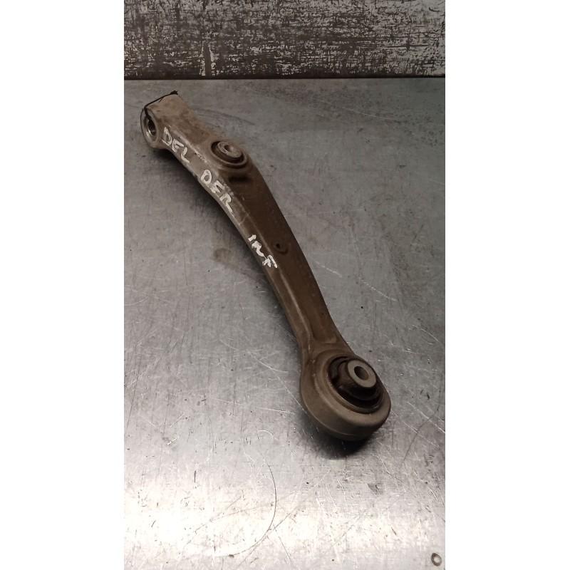 Recambio de brazo suspension inferior delantero derecho para audi a4 ber. (b8) s line sportpaket / plus referencia OEM IAM 8K040
