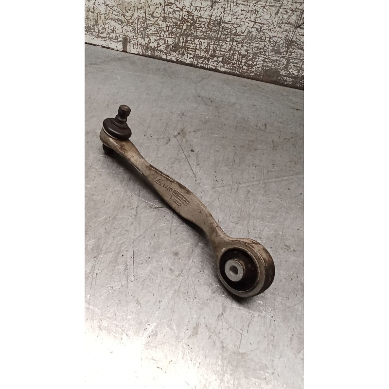 Recambio de brazo suspension superior delantero izquierdo para audi a4 b6 (8e2) 2.0 referencia OEM IAM  POSTERIOR 01