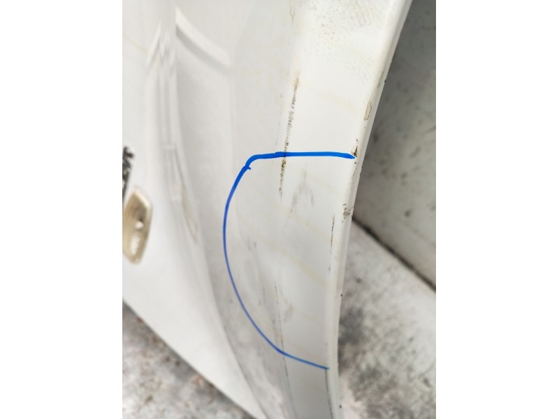 Recambio de aleta delantera derecha para tata xenon 2.2 dci referencia OEM IAM  VER FOTOS 2008