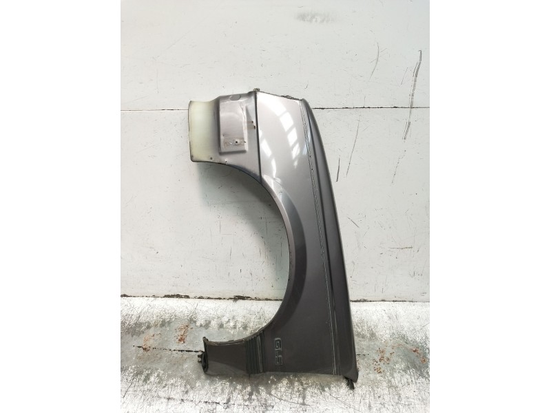 Recambio de aleta delantera izquierda para opel ascona c (j82) 2.0 i cat (f11, m11, f68, m68) referencia OEM IAM   1986