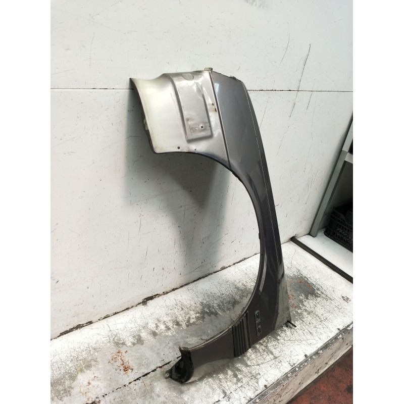Recambio de aleta delantera izquierda para opel ascona c (j82) 2.0 i cat (f11, m11, f68, m68) referencia OEM IAM   1986