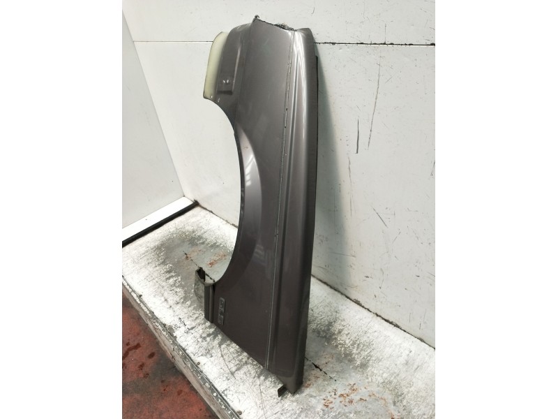 Recambio de aleta delantera izquierda para opel ascona c (j82) 2.0 i cat (f11, m11, f68, m68) referencia OEM IAM   1986