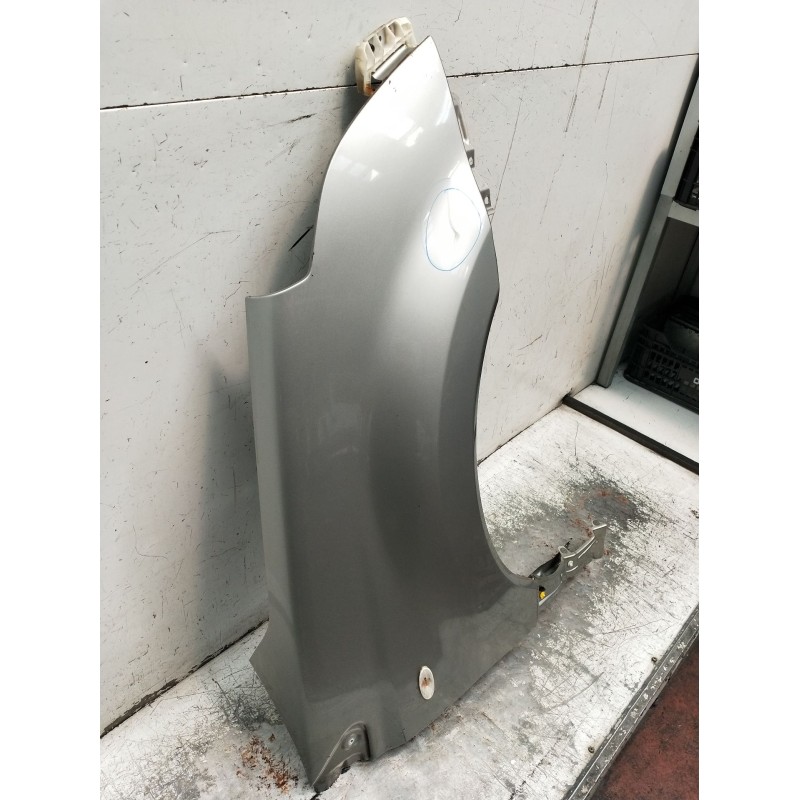 Recambio de aleta delantera derecha para renault koleos i (hy_) 2.0 dci (hy0k) referencia OEM IAM  VER FOTOS 2008