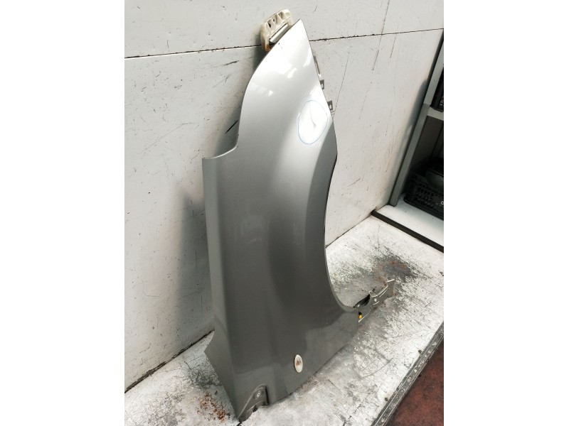 Recambio de aleta delantera derecha para renault koleos i (hy_) 2.0 dci (hy0k) referencia OEM IAM  VER FOTOS 2008