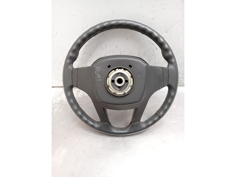 Recambio de volante para tata xenon 2.2 dci referencia OEM IAM   