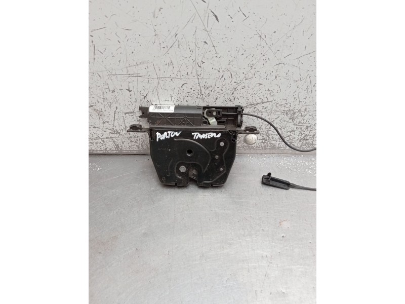 Recambio de motor cierre centralizado porton para bmw x1 (e84) sdrive 18 d referencia OEM IAM 912781108 5P. 16367210 