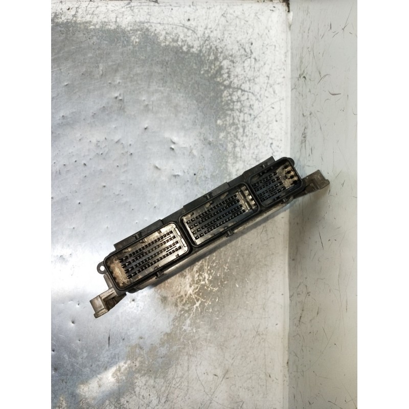 Recambio de centralita motor uce para dacia dokker furgoneta/monovolumen 1.5 dci (feaj) referencia OEM IAM 0281032811 237106319R